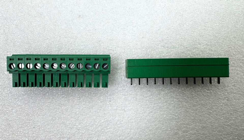 3.81MM 12 PIN 180C KLEMENS