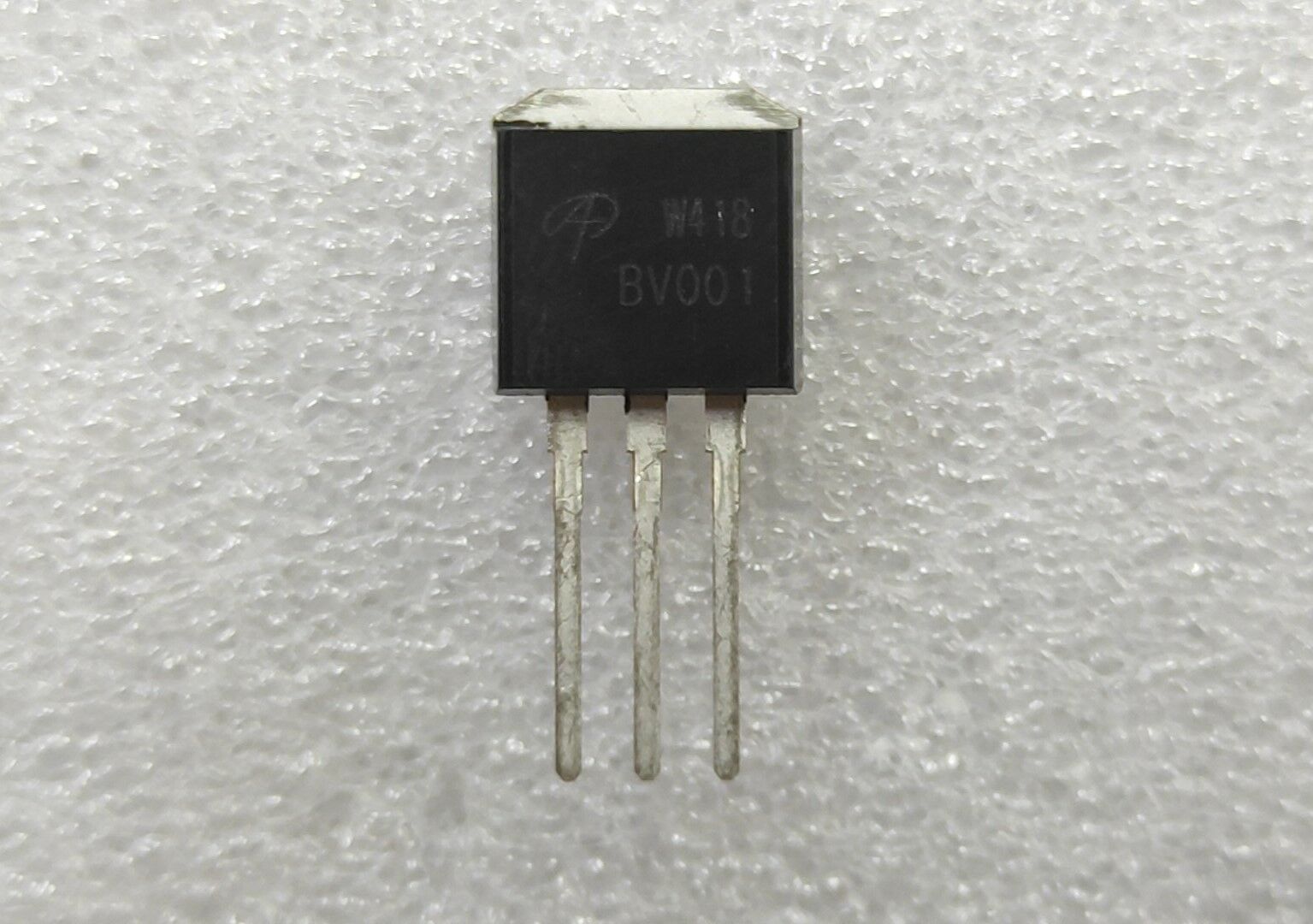 AOW418 105A 100V TO262 N-CH MOSFET