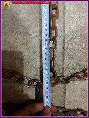 750X14 kar zinciri serpme serme uzunluk 165 cm eni 28 cm bir iki santim oynama payı vardır çift olarak satılmaktadır