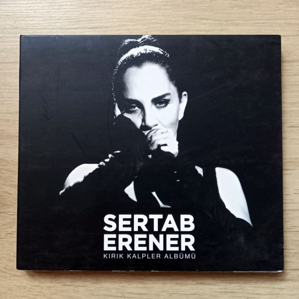 SERTAB ERENER – KIRIK KALPLER ALBÜMÜ (2016) - CD 2.EL