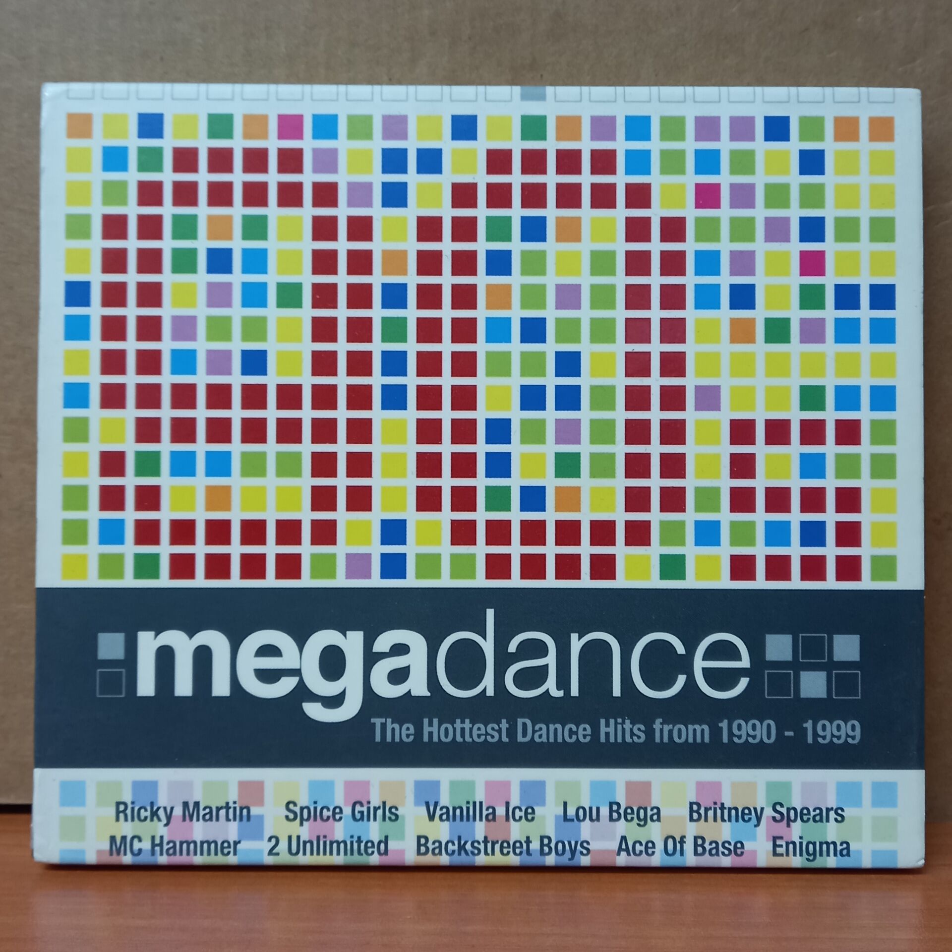 MEGA DANCE - THE HOTTEST DANCE HITS FROM 1990-1999 / RICKY MARTIN, SPICE GIRLS, VANILLA ICE, BRITNEY SPEARS (2004) - 2CD 2.EL