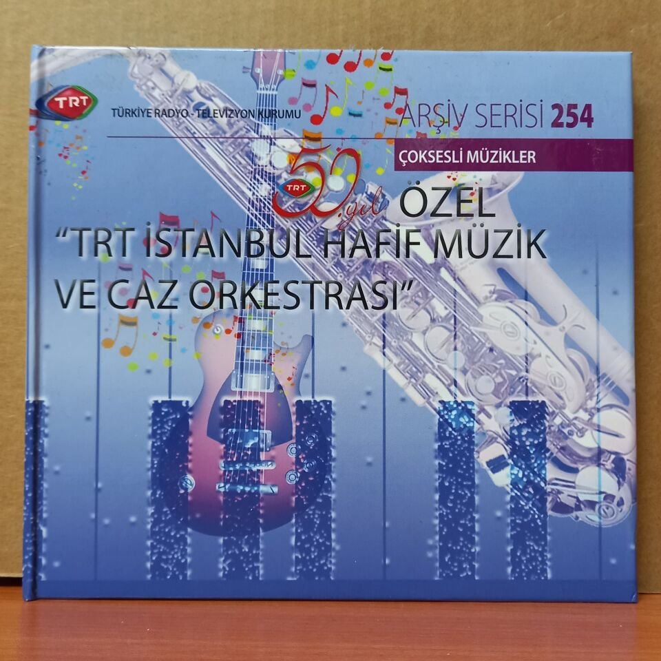 TRT İSTANBUL HAFİF MÜZİK VE CAZ ORKESTRASI / 50.YIL ÖZEL (2014) - CD 2.EL