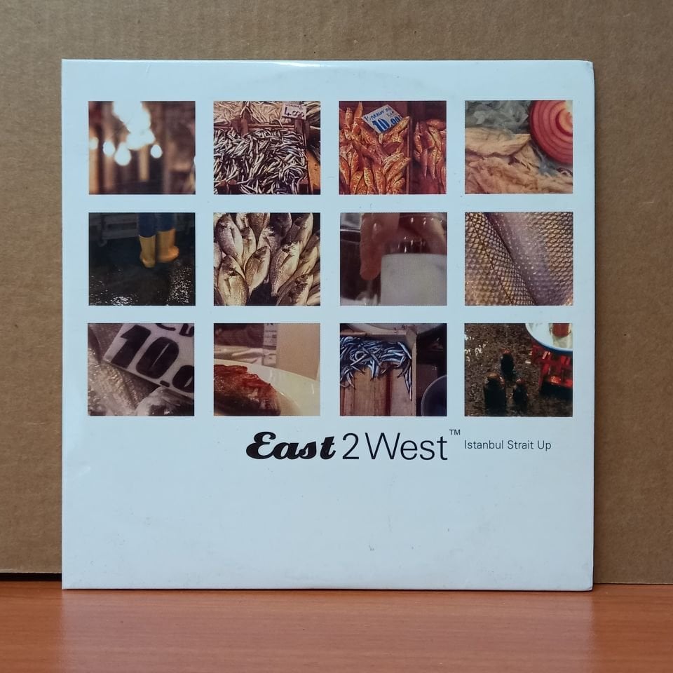 EAST 2 WEST - ISTANBUL STRAIT UP / MERCAN DEDE, CEZA, BURHAN ÖÇAL, CAN TAYLAN, HÜSNÜ ŞENLENDİRİCİ (2005) - CD 2.EL