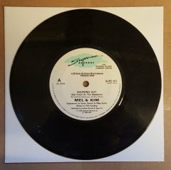MEL & KIM - SHOWING OUT / SYSTEM house mix (1986) - 7'' 45 DEVİR SINGLE PLAK