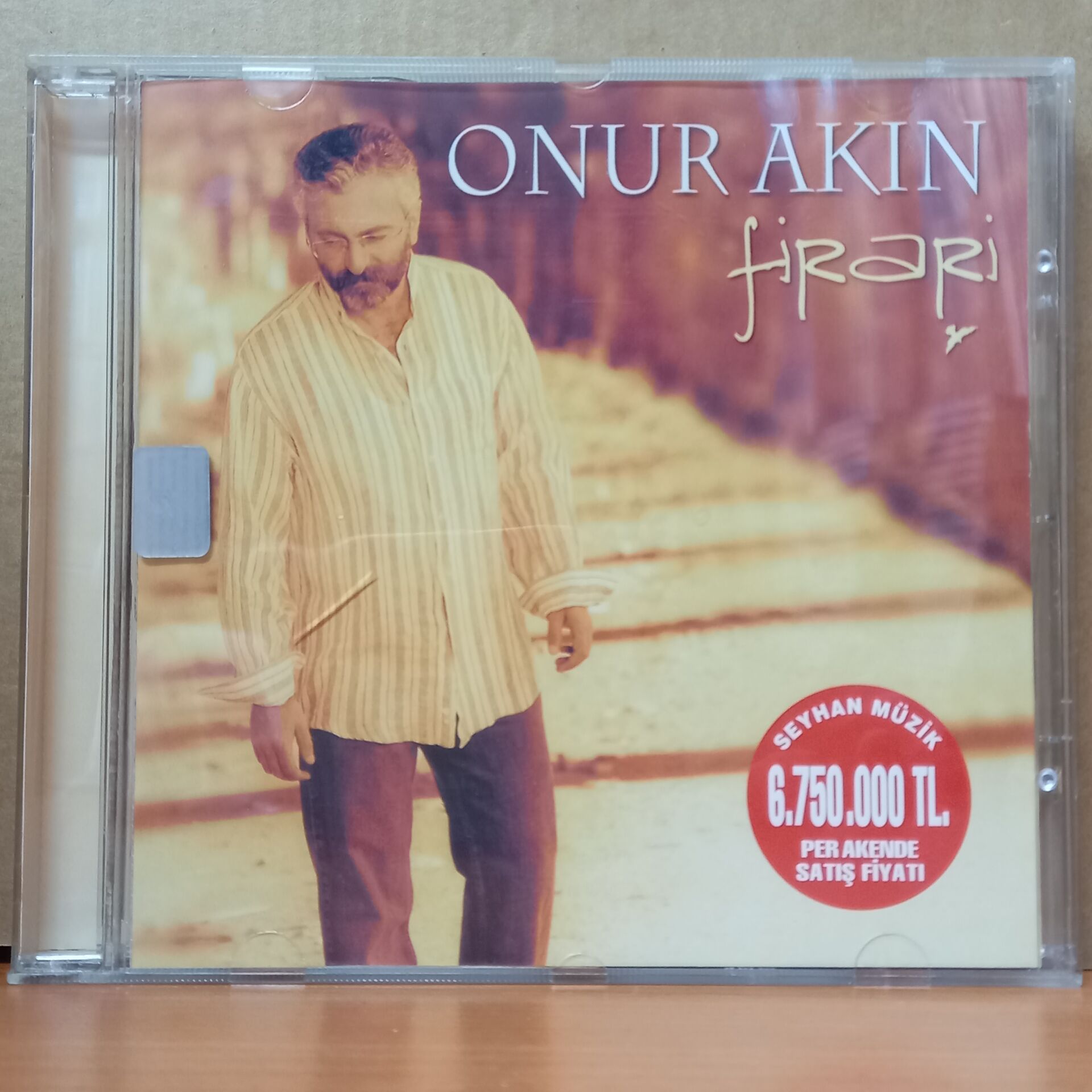ONUR AKIN - FİRARİ (2003) - CD 2.EL