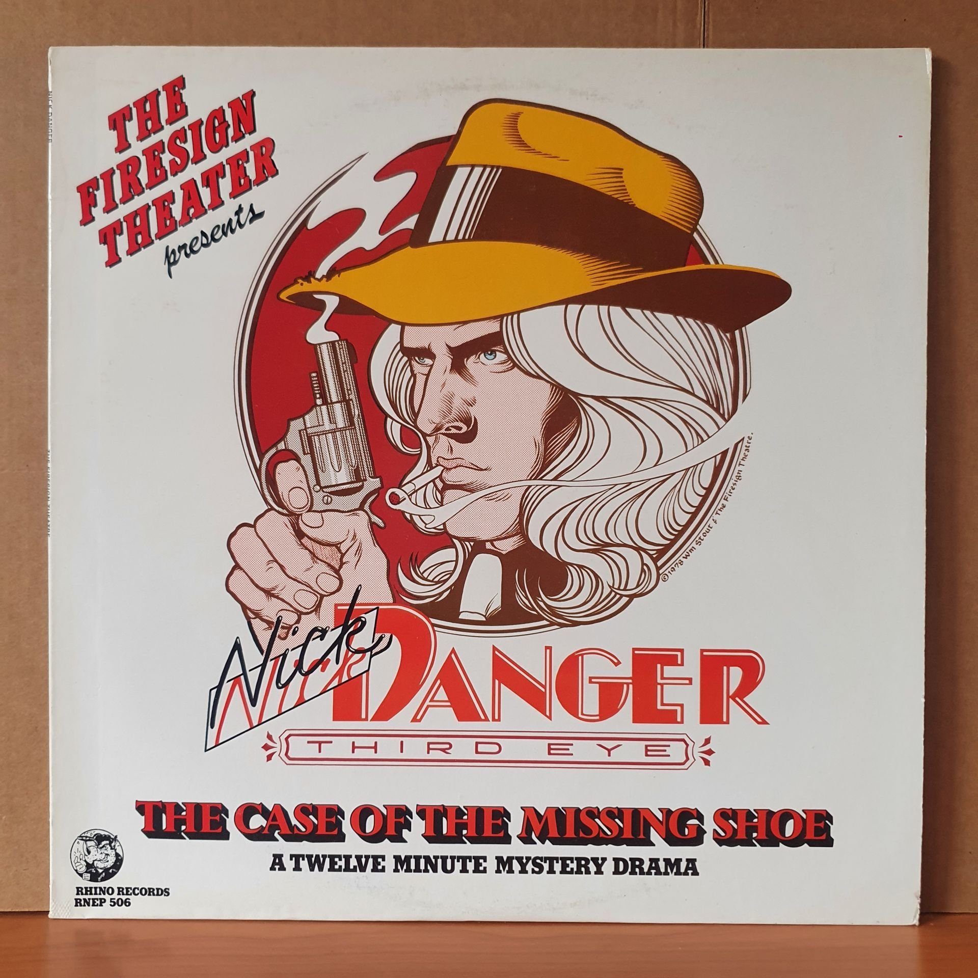 THE FIRESIGN THEATRE'S / NICK DANGER: THE CASE OF THE MISSING SHOE (1979) - LP 2.EL PLAK