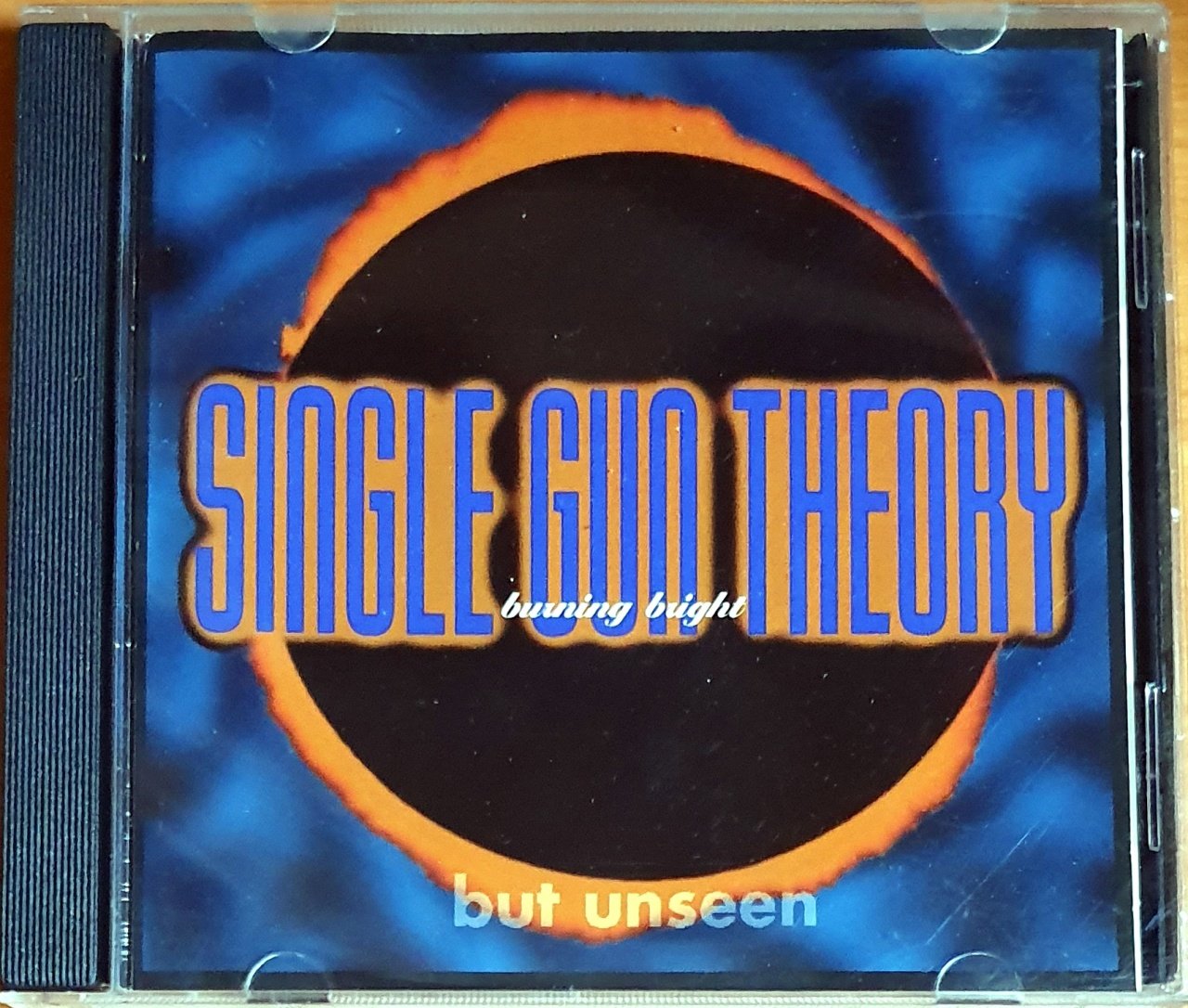 SINGLE GUN THEORY - BURNING BRIGHT [BUT UNSEEN] (1993) - CD NETTWERK 2.EL