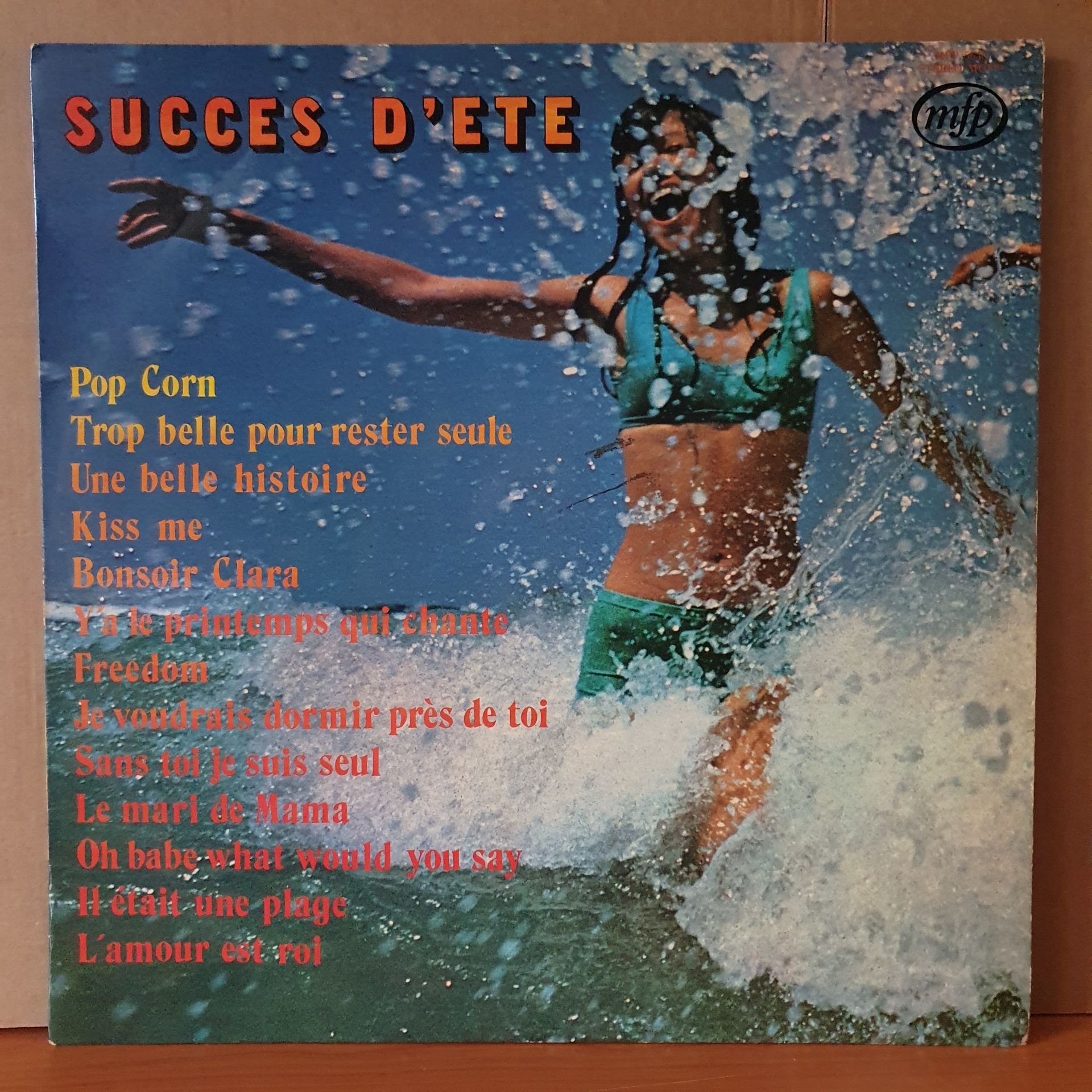 SUCCES D'ETE / POPCORN, KISS ME, FREEDOM, UNE BELLE HISTOIRE, BONSOIR CLARA (1972) - LP 2.EL PLAK
