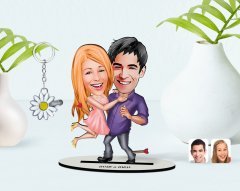 Kişiye Özel Sevgililer Karikatürlü 3D Ahşap Biblo ve İsimli Silver Papatya Anahtarlık-3