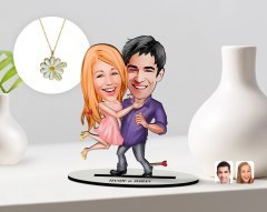 Kişiye Özel Sevgililer Karikatürlü 3D Ahşap Biblo ve Çift İsimli Papatya Kolye Seti-3