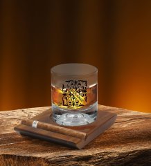 BK Gift Kişiye Özel İsimli Vip Ahşap Tabaklı Viski Bardağı ve 6’lı Doğal Granit Viski Taşı Sunum Seti - Model 10