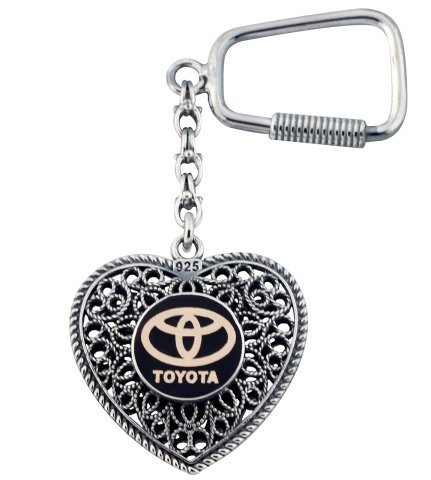 Kalp Model Toyota Gümüş Anahtarlık