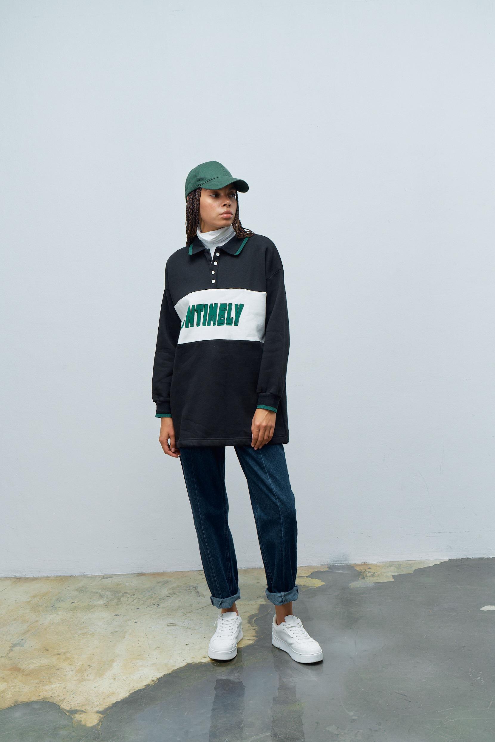 Siyah Kadın 3 iplik baskılı bisiklet yaka ön düğmeli sweatshirt