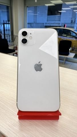 iPhone 11 64 gb Beyaz