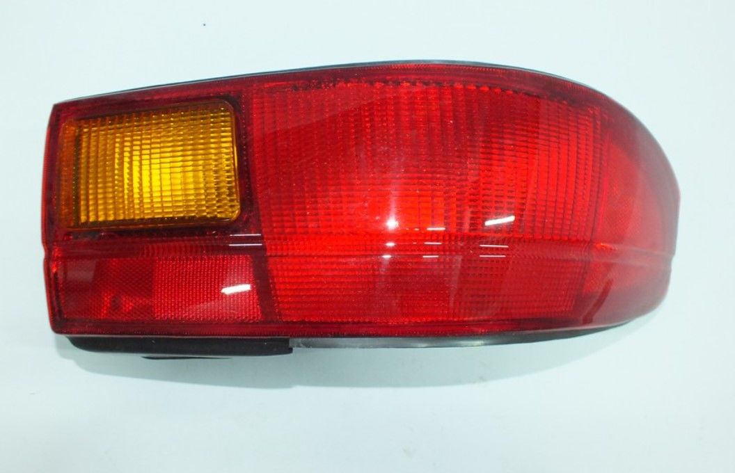 Kia Sephia 1993-1997 Stop Lambası Sağ