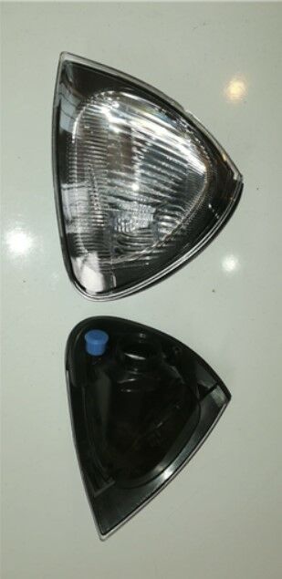AVENSİS 98-01 LH SİNYAL