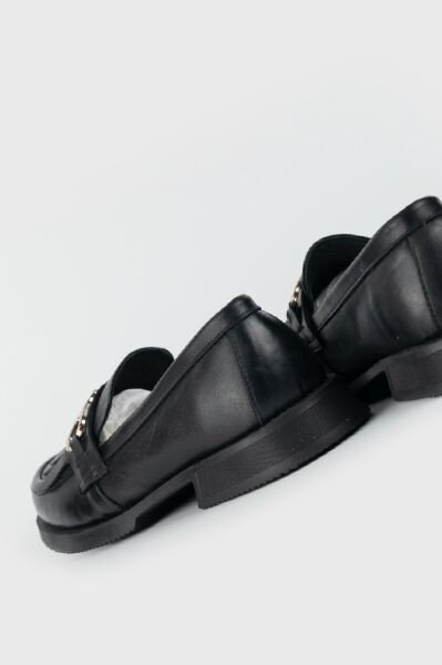 KADIN SİYAH LOAFER