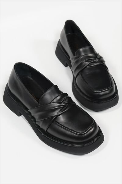 KADIN SİYAH LOAFER