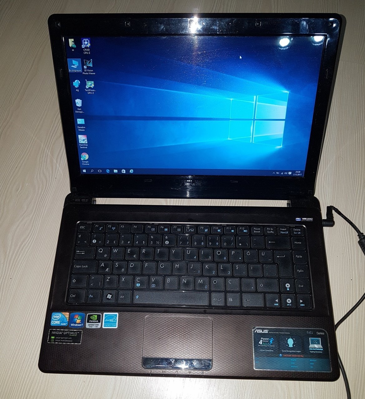 Asus K42J İNTEL İ5  460M 2.53GHZ Notebook Sorunsuz