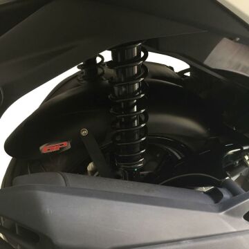 GP Kompozit Yamaha Tricity 2014-2023 Uyumlu Arka Çamurluk Siyah