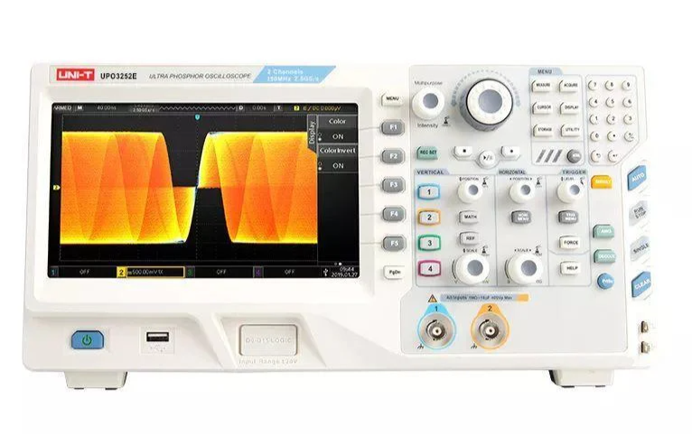 Unı-t UPO 3252E 2X250 MHZ Ultra Fosforlu Masa Tip Osiloskop