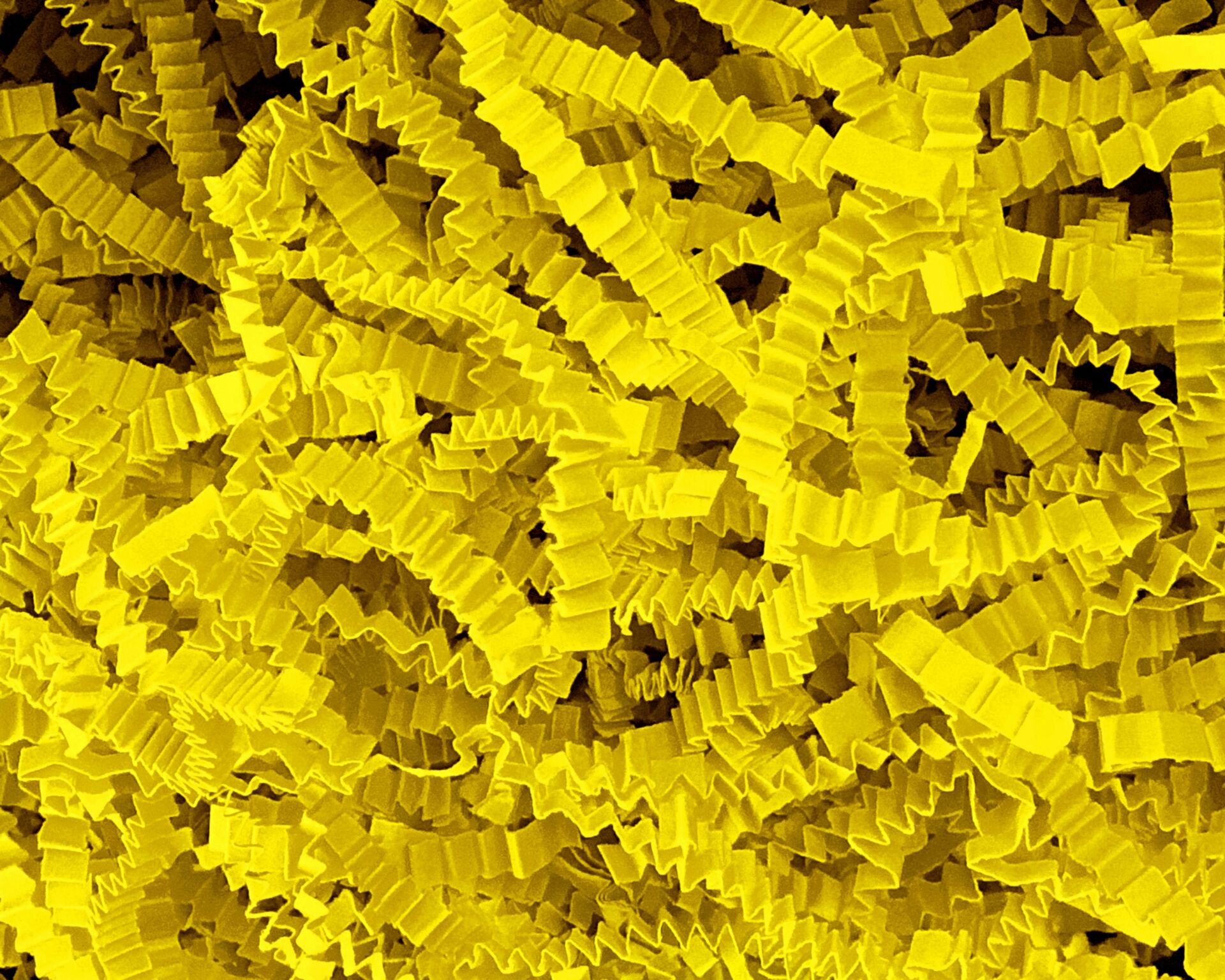 ROCO PAPER Zigzag Kırpık Kağıt – Sarı – 100gr Kutu İçi Süsleme – Kırpıntı Zigzag Z Kağıt