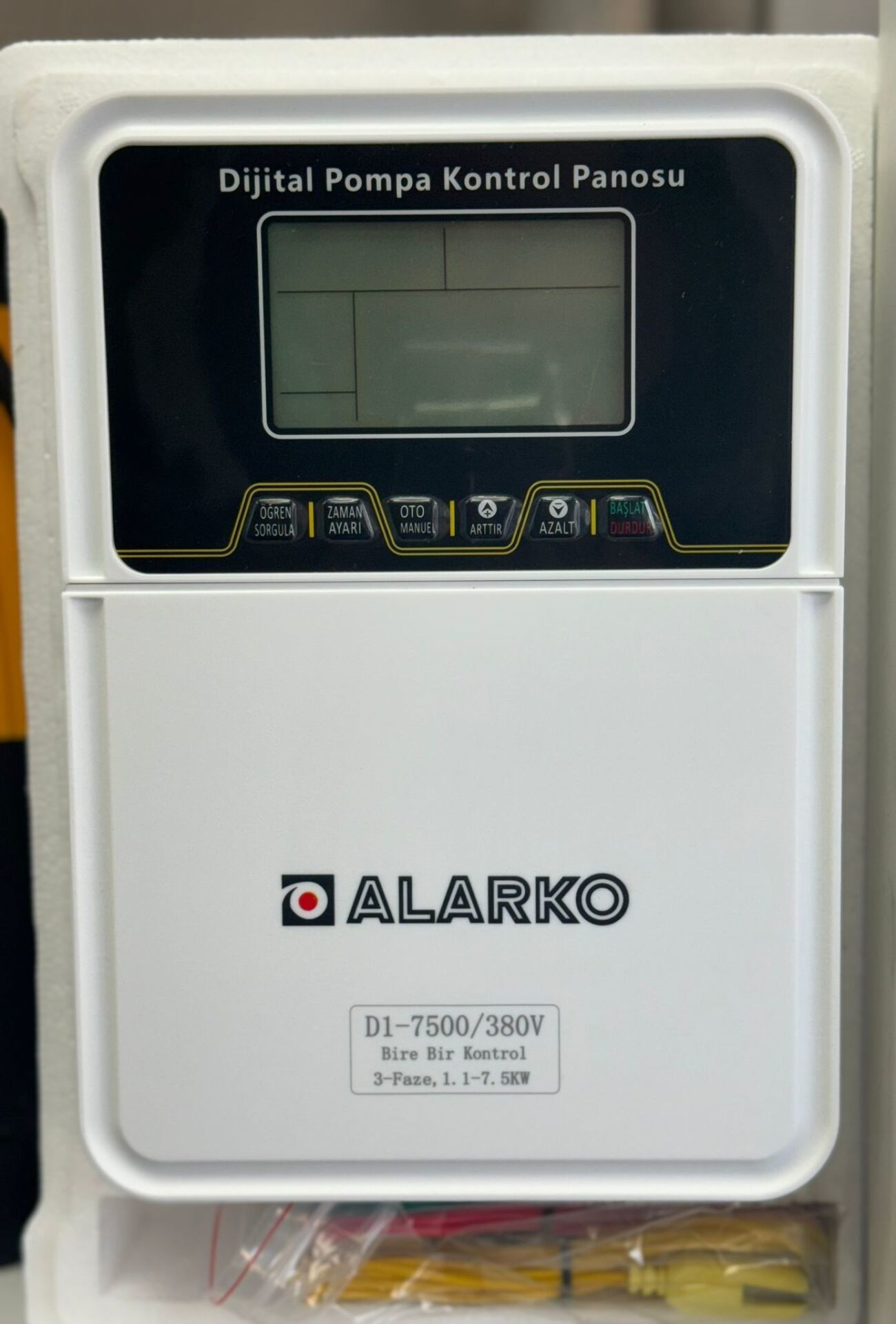 Alarko D1 7500 TRIFAZE 1.5hp - 10hp 380v Dijital Dalgıç Pompa Hidrofor Kontrol Panosu (Elektronik)