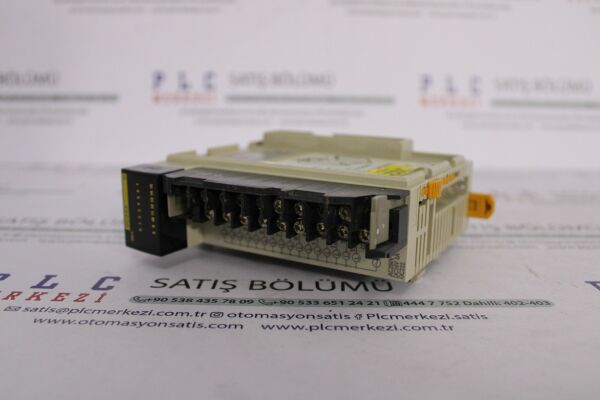 CQM1-OC222 OMRON OUTPUT UNIT, 16X RELAY OUTPUTS, 2A, 24 VDC/250 VAC  2.EL