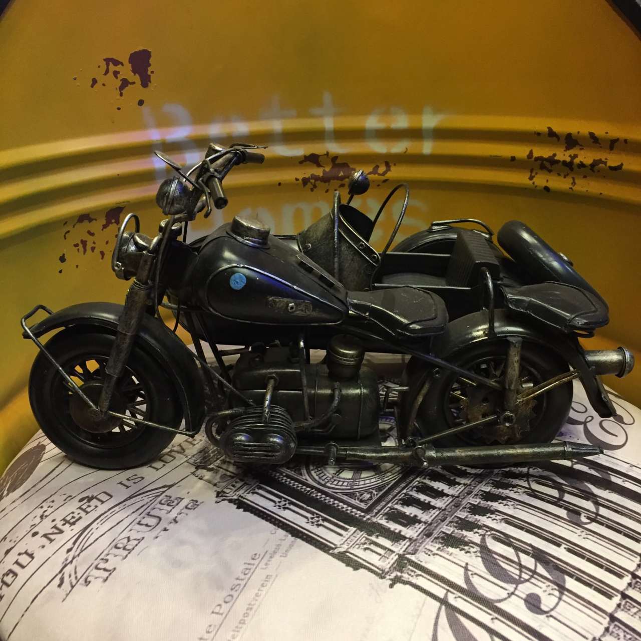 Misiny-Nostaljik Siyah Metal Sepetli Motosiklet Maketi
