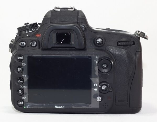 Nikon D610 Body Yeni (100 Shutter)