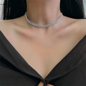 Kristal Taşlı Choker