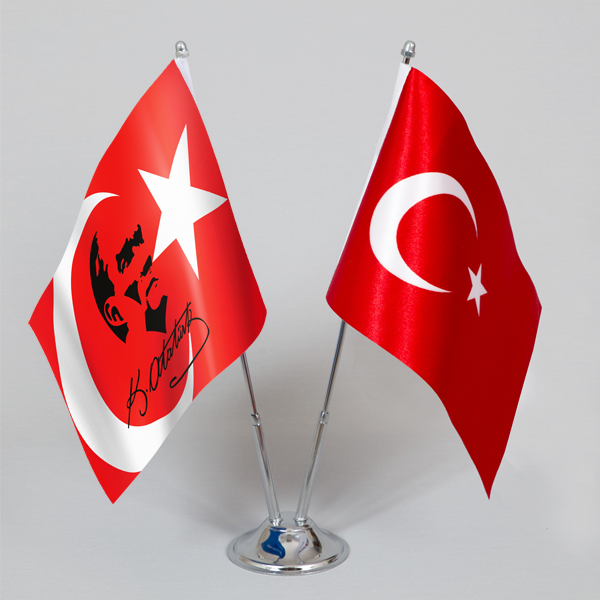 Atatürk Masa Bayrağı-4 İkili 15x22,5 cm (Direkli)
