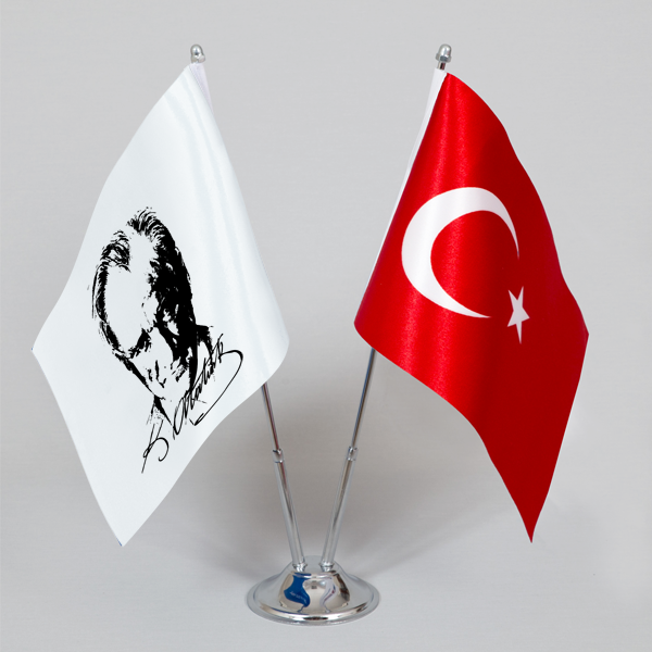 Atatürk Masa Bayrağı-2 İkili 15x22,5 cm (Direkli)