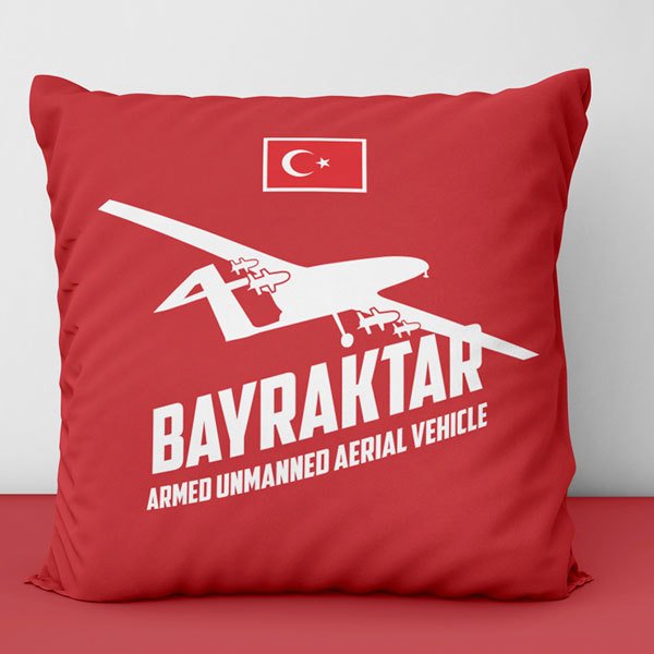 Bayraktar Temalı Baskılı Yastık-13