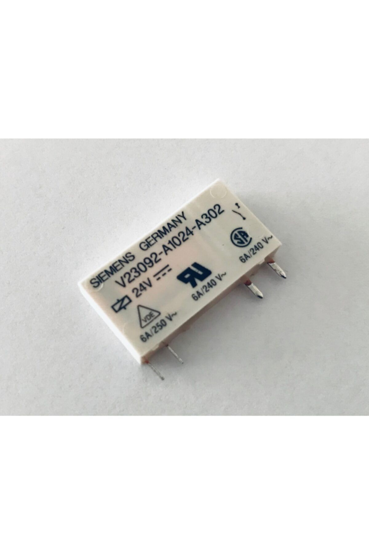 Siemens 24V DC 6A Ince Slim Röle