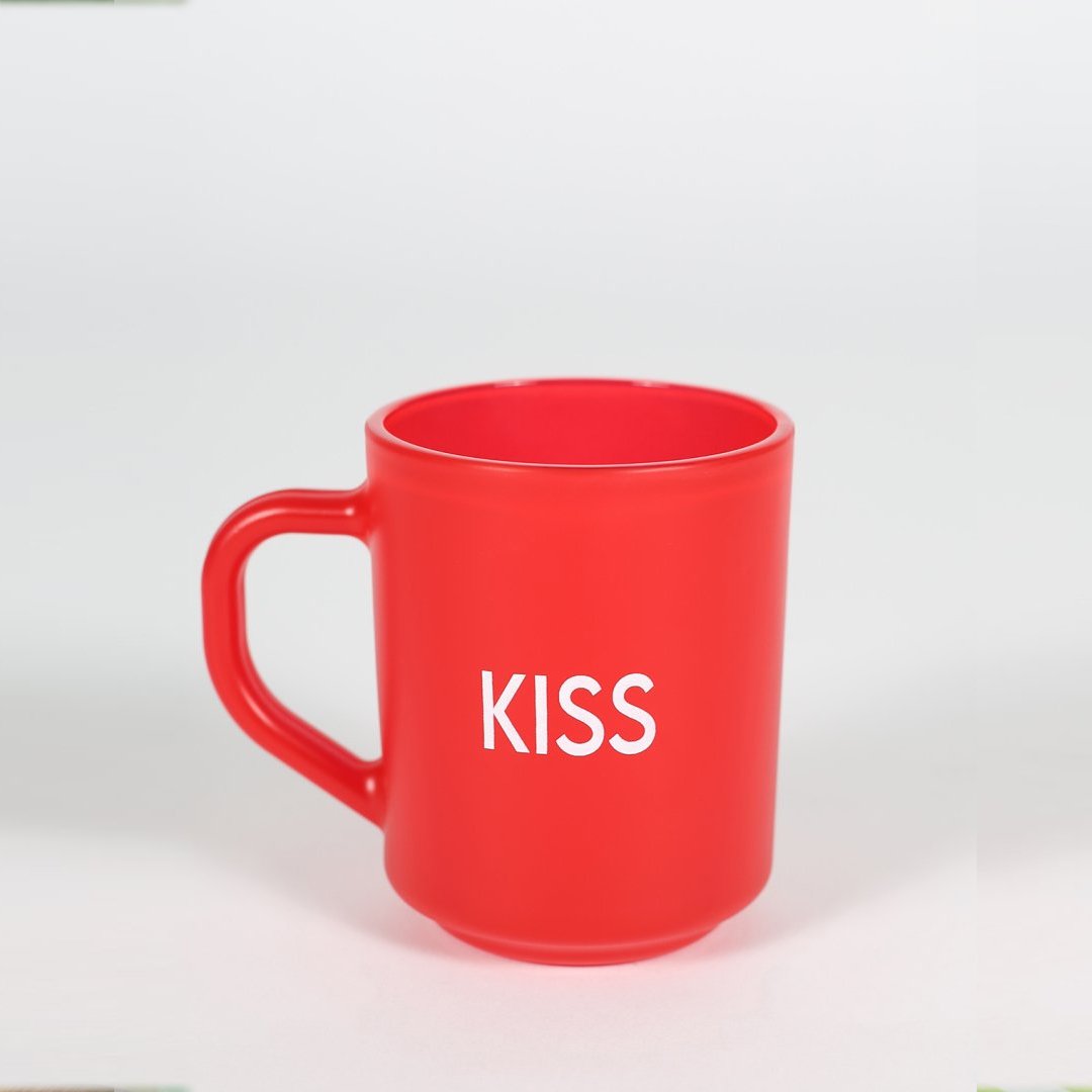 Rakle Motto Kiss Sloganlı Kupa Nar Çiçeği