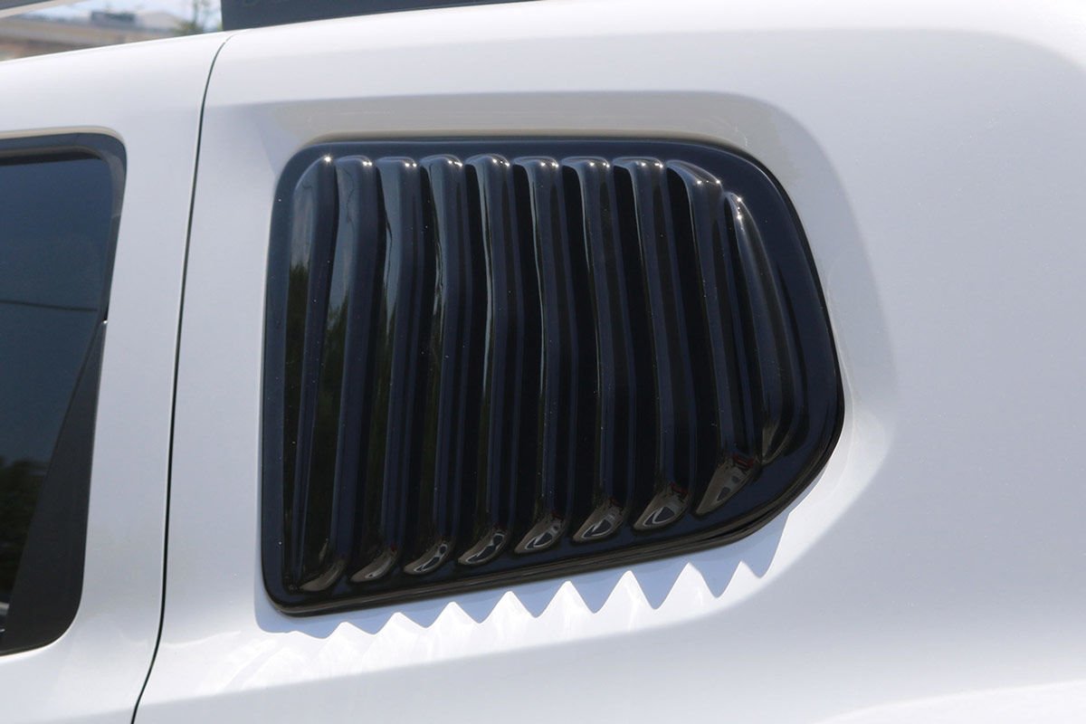 Dacia Duster Arka Kelebek Vent 2 Parça 2018-2024 Arası