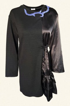 Lila İşlemeli Saten Detaylı Siyah Renk Penye Elbise