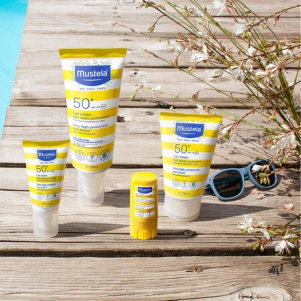 Mustela Çok Yüksek Koruma Faktörlü Spf50+ Güneş Losyonu 200 ml