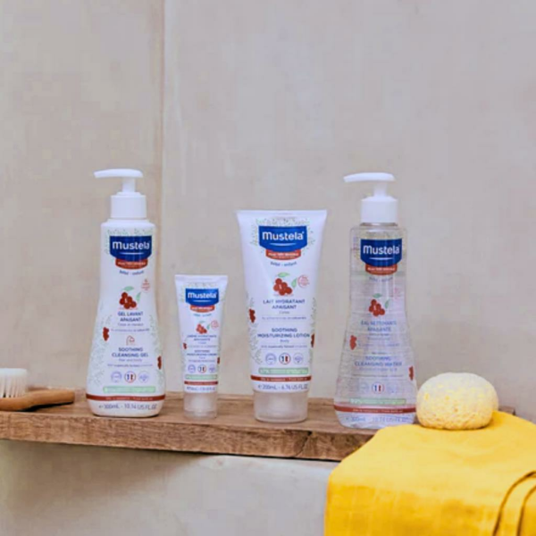 Mustela Çok Hassas Ciltler İçin Nemlendirici Vücut Losyonu 200 ml