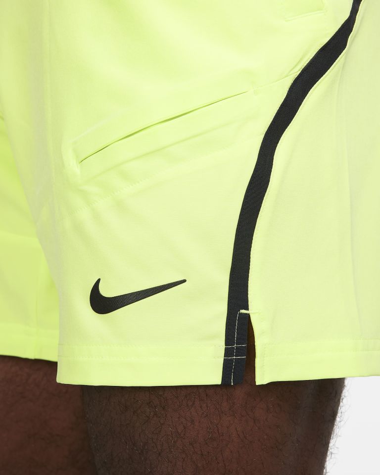 NikeCourt Advantage Dri-FIT 18 cm Erkek Tenis Şortu