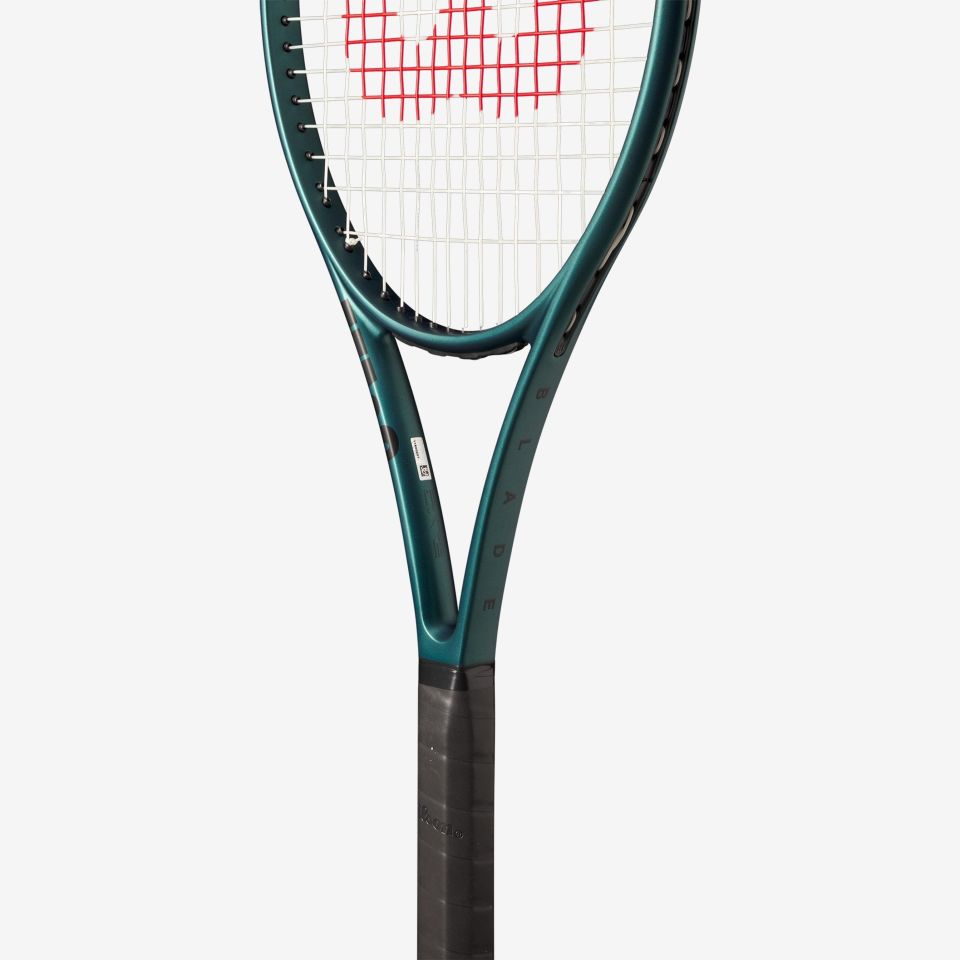 Wilson Blade 100L v9 Tenis Raketi