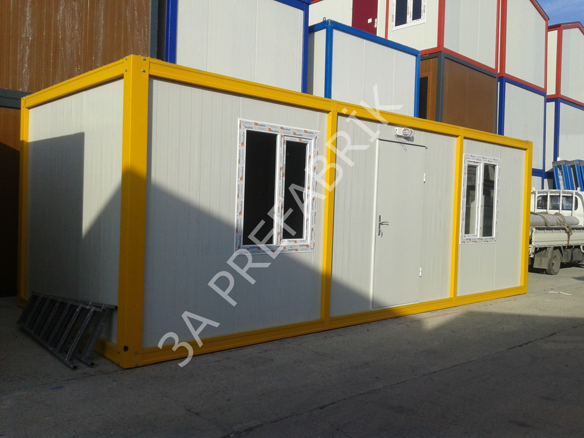 Zeytinburnu Konteyner K102