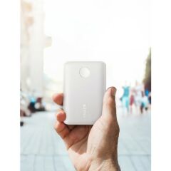 Anker PowerCore II 10000 mAh Taşınabilir Şarj Aleti Powerbank - PowerIQ 2.0 (18W'a kadar çıkış gücü) - Beyaz - A1230H21 - OFP