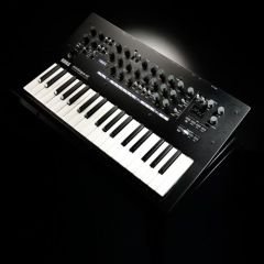 Korg MiniLogue XD Analog Synthesizer