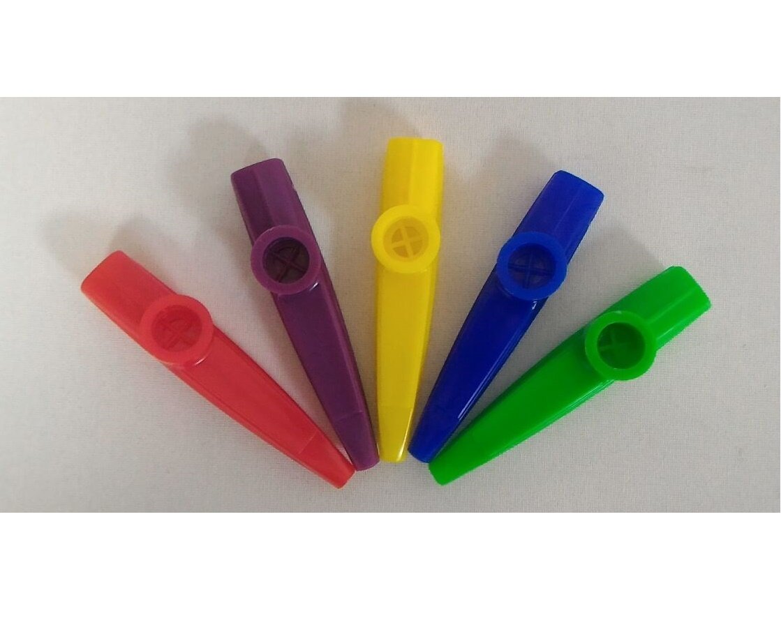 PLASTİK KAZOO 5 FARKLI RENK SEÇENEĞİYLE