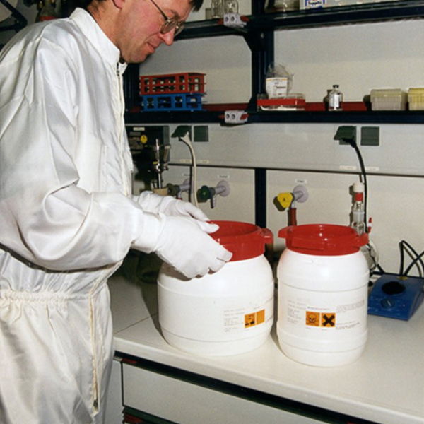 Kimyalab Sodyum Hidroksit Boncuk - Sodium Hydroxide - 5 Kg-HDPE Varil