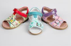 Colorful tiny feet this summer!