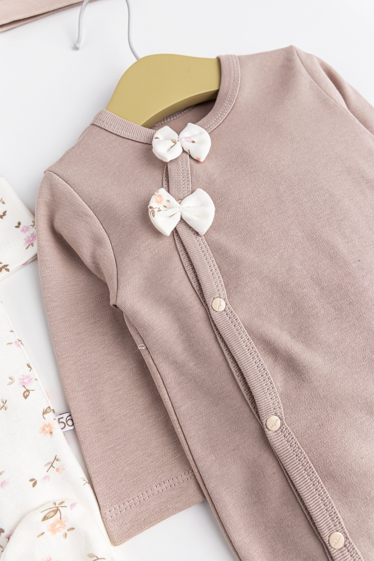 Çiçek Desenli 2'li Uzun Kollu Kız Bebek Tulum Takım