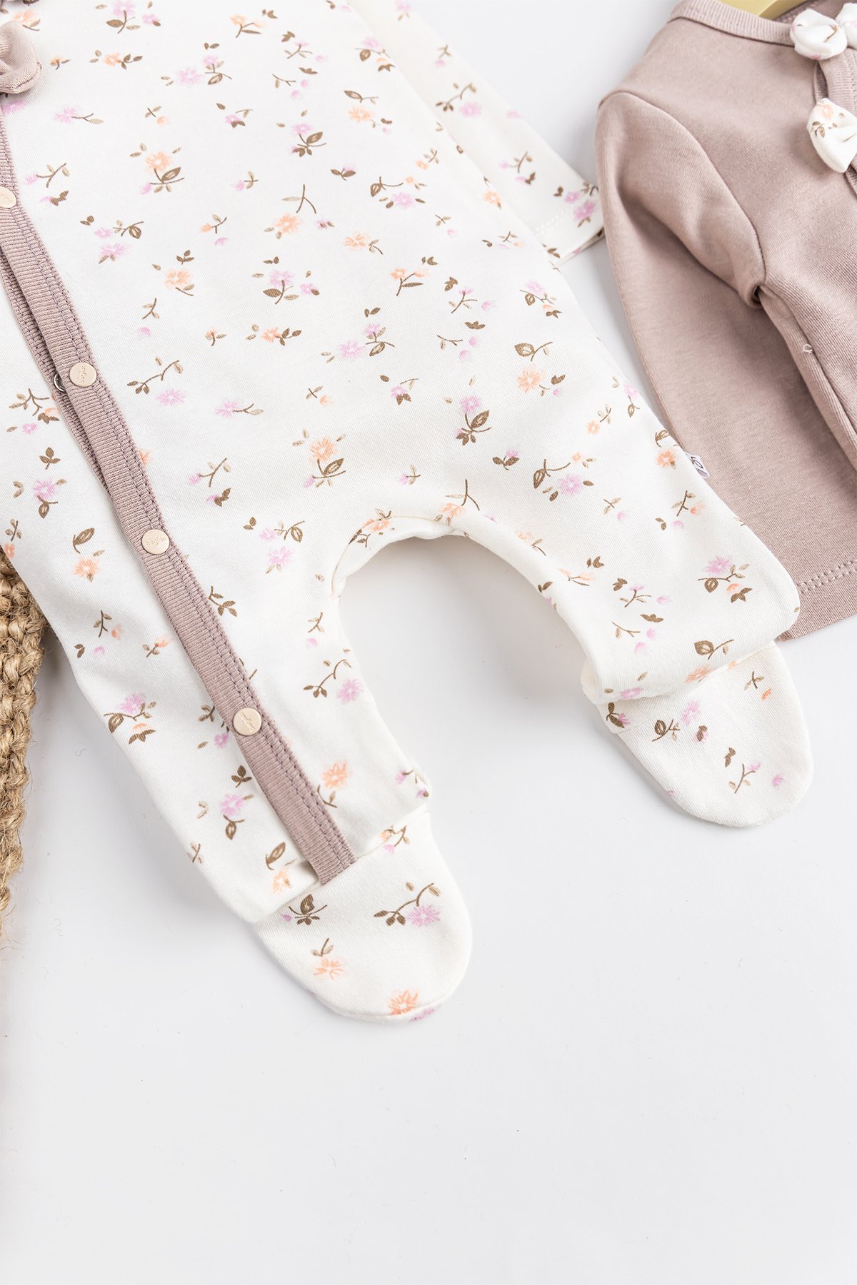 Çiçek Desenli 2'li Uzun Kollu Kız Bebek Tulum Takım